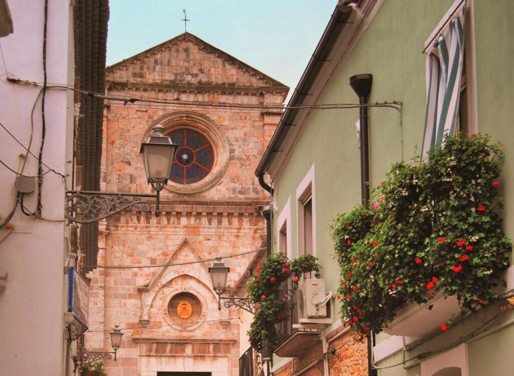 Ascoli Satriano Cosa Vedere E Cosa Fare Nel Paese Dei Grifoni