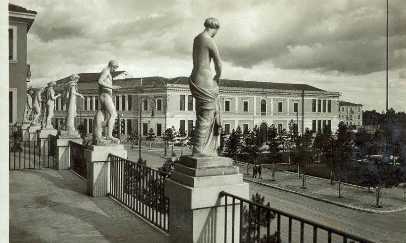 Palazzo Delle Statue Foggia